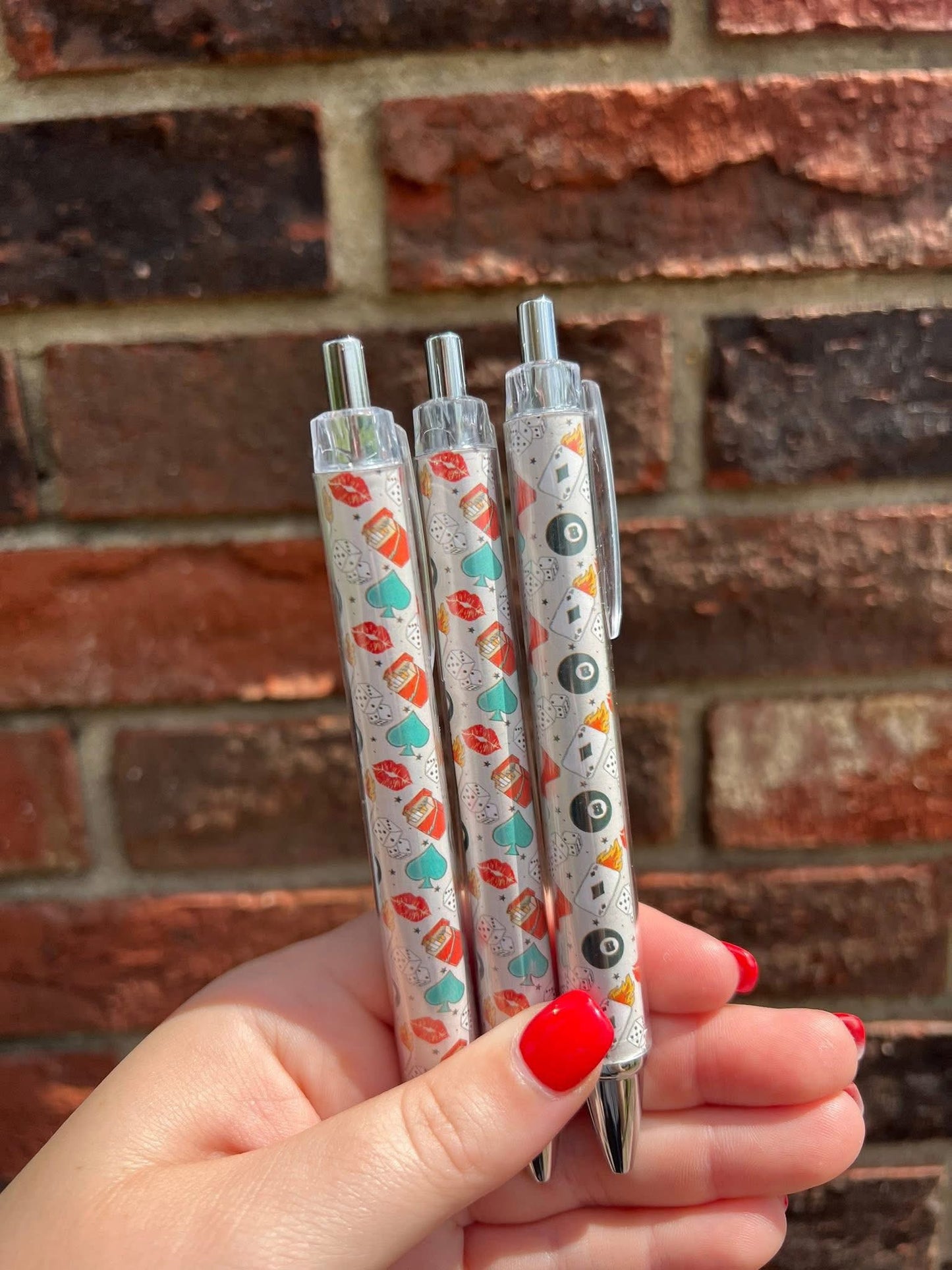 Punchy Spade Pen