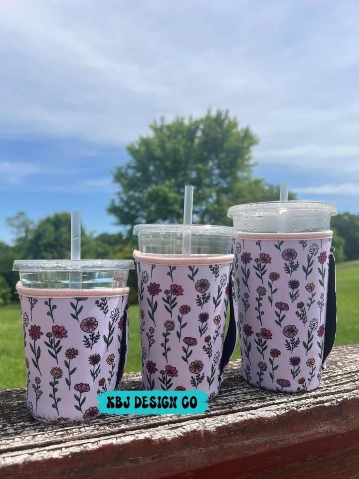 Dainty Floral Cold Cup Sleeve (with handle)
